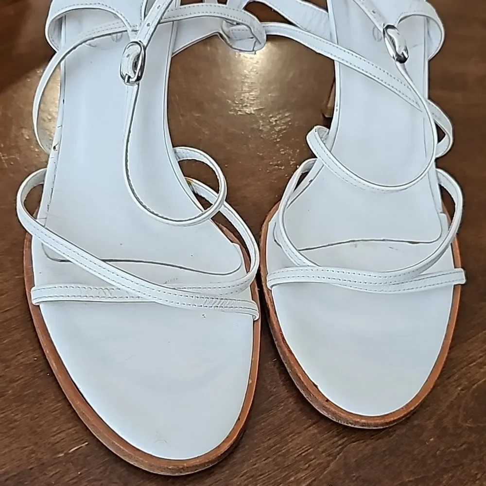 Bebe y2k‎ white, sctrappy heels size 8.5